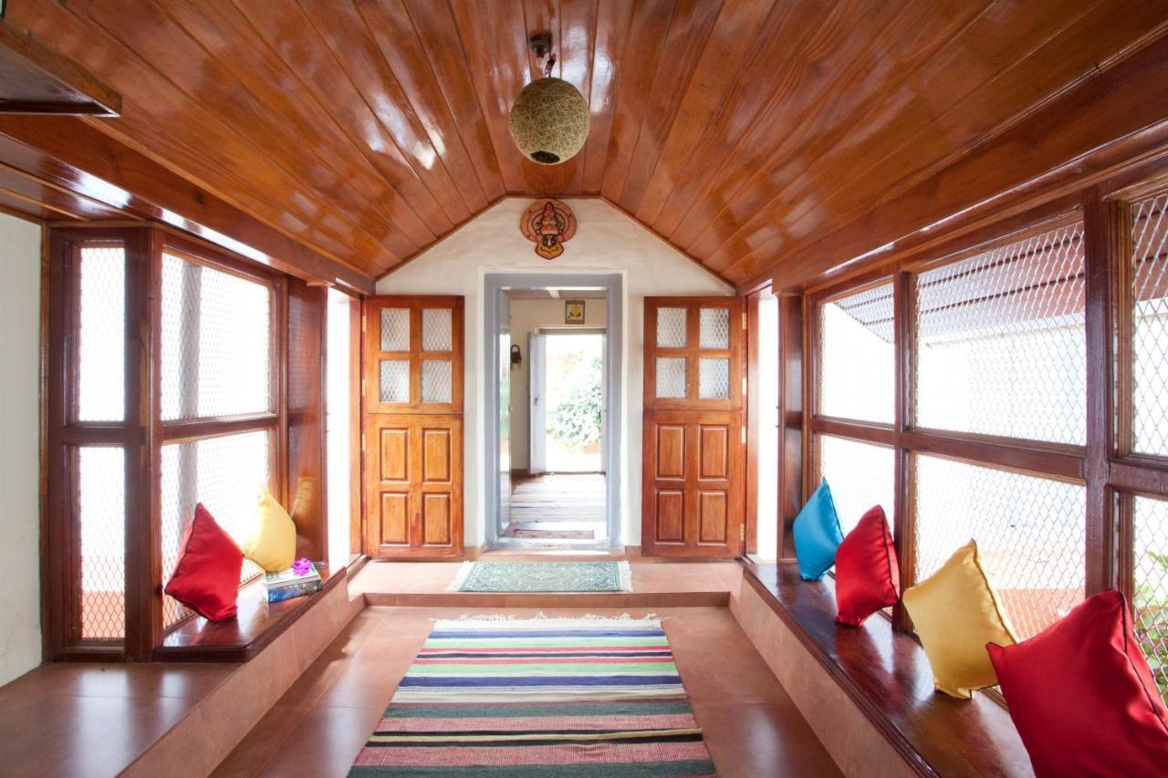 Sardar Bahadur'S Heritage Bungalow Estate Stay Napoklu Екстер'єр фото