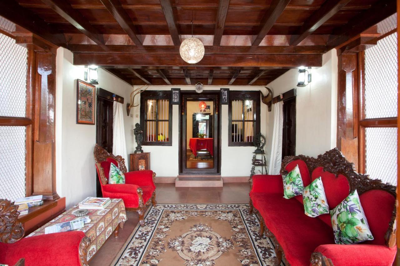 Sardar Bahadur'S Heritage Bungalow Estate Stay Napoklu Екстер'єр фото