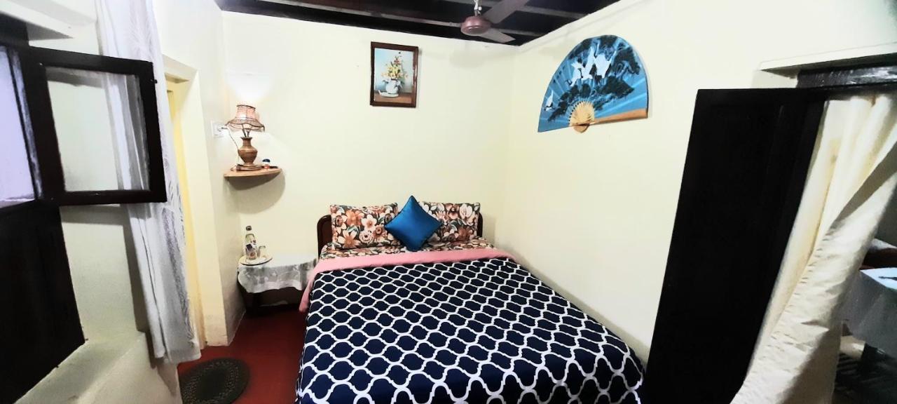 Sardar Bahadur'S Heritage Bungalow Estate Stay Napoklu Екстер'єр фото